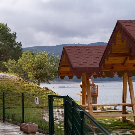 Къщи За Гости Иварос - Доспат Dospat Esterno foto